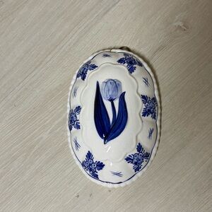 Delft Blue Vintage Tulip Wall Plaque Dutch Cottage Decor Ceramic Home Accent